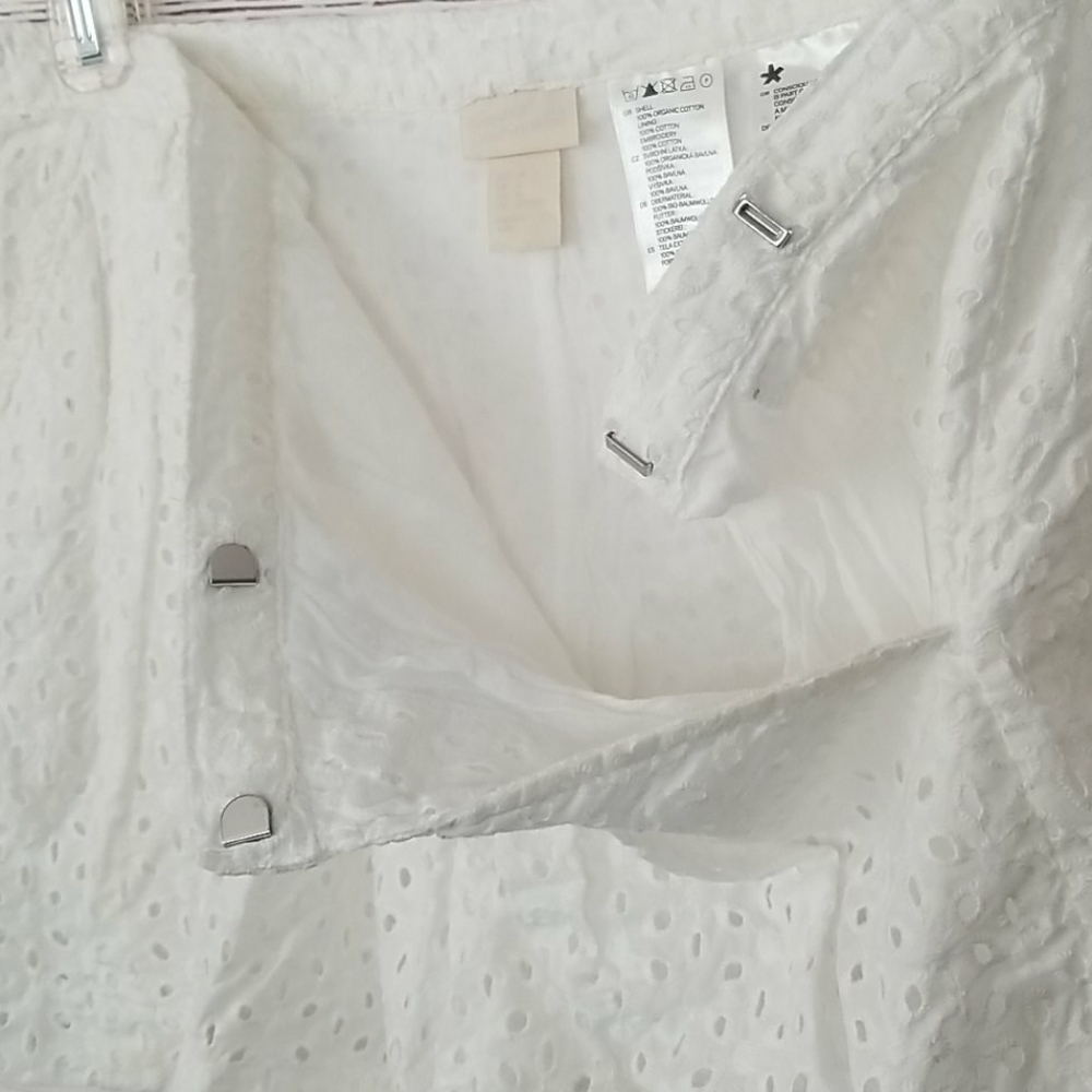 H&M // conscious collection white eyelet shorts - Picture 11 of 16